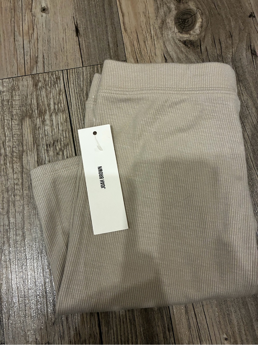 JOAH BROWN HIGH RISE MID THIGH RIBBED BIKER SHORTS - Picture 8 of 8